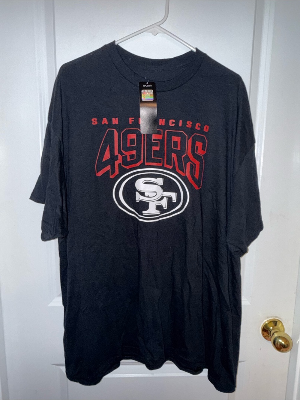 NWT!! San Francisco 49ERS NFL Black T-Shirt Size 2XL